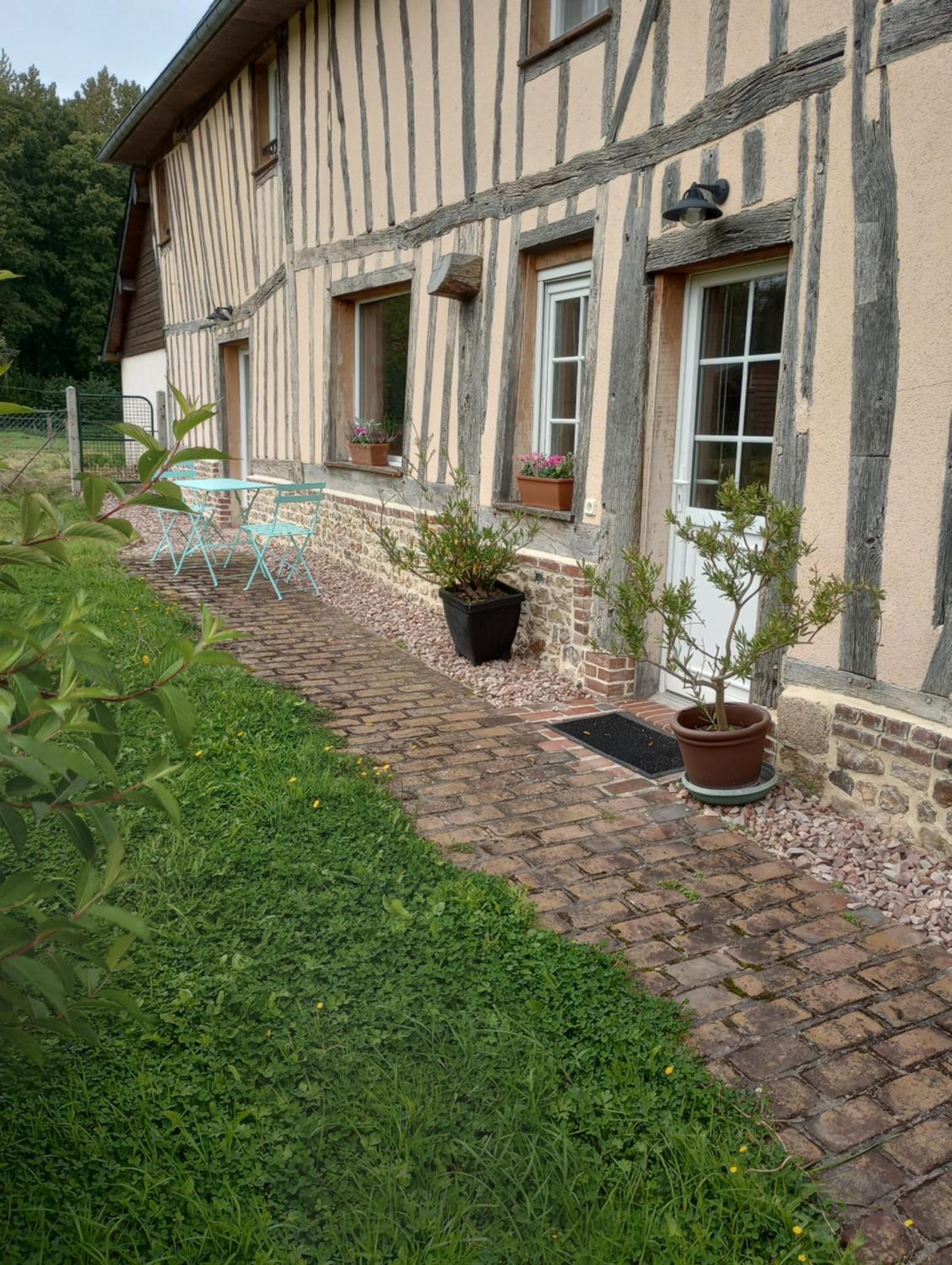 L'Escale Apartment Cormeilles  ภายนอก รูปภาพ